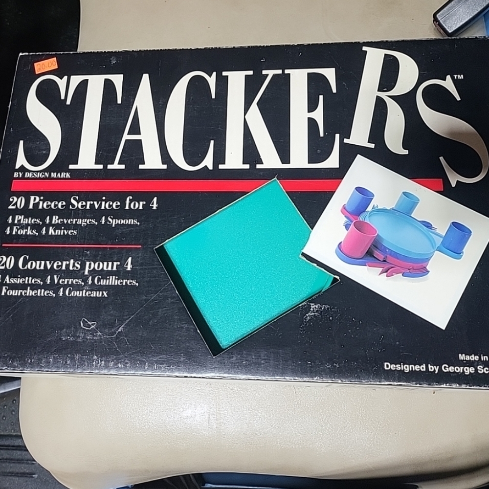 Stackers Picnic Set - Picture 2 of 6